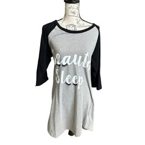 New Just Love Beauty Sleep Gray Black Raglan Nightshirt Nightgown Juniors XL NWT
